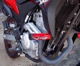 Slider XRE300 Vermelho